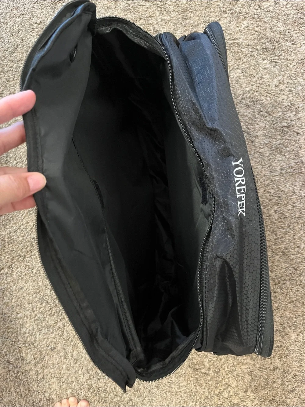 Men's Black Golf Trunk Organizer